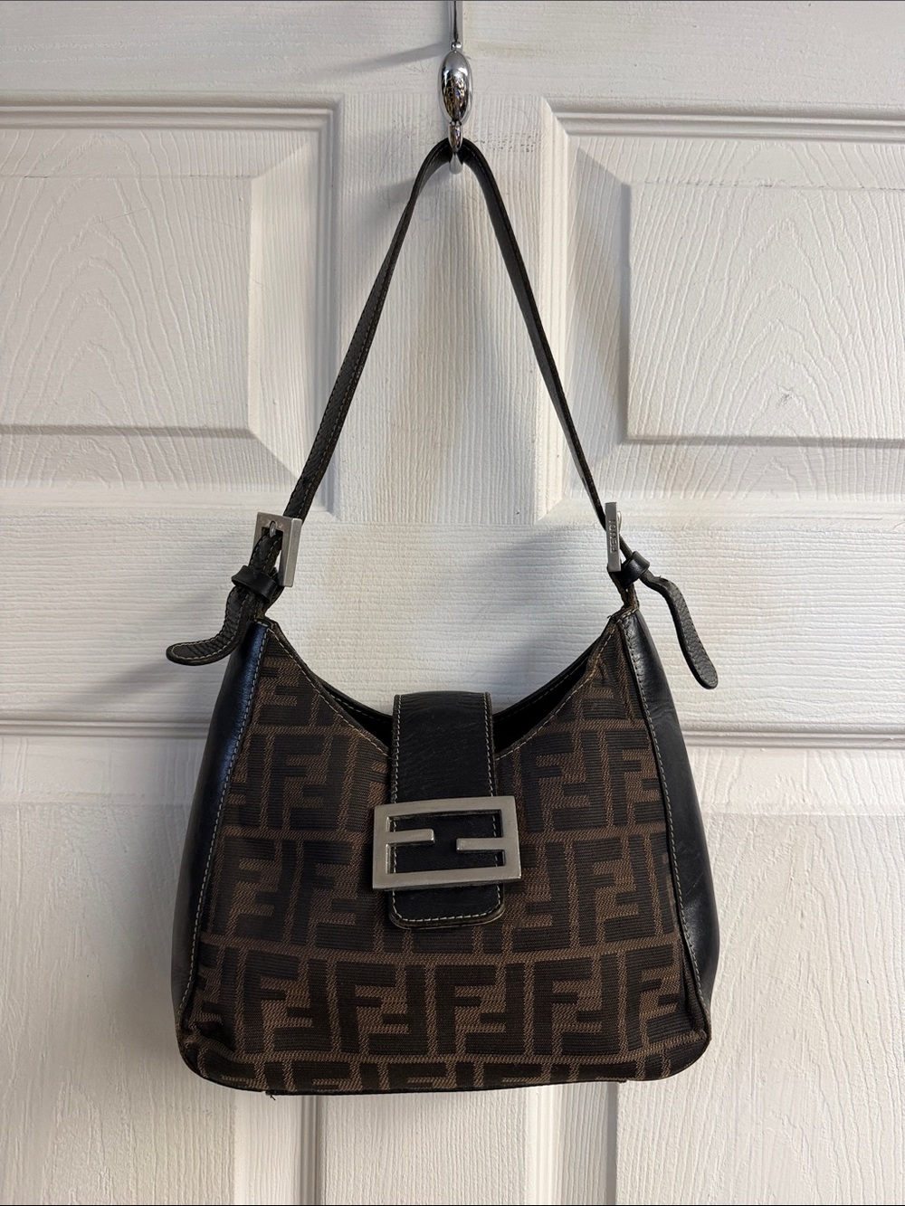Fendi Zucca FF Canvas Baguette Shoulder Bag Brown Black Vintage